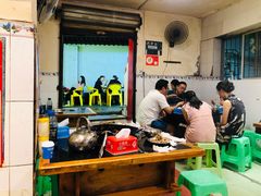 大堂-鸿顺老铁锅美蛙鱼府(解放碑店)