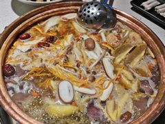 -一善菌·云南菌汤·云南菜(银泰城店)