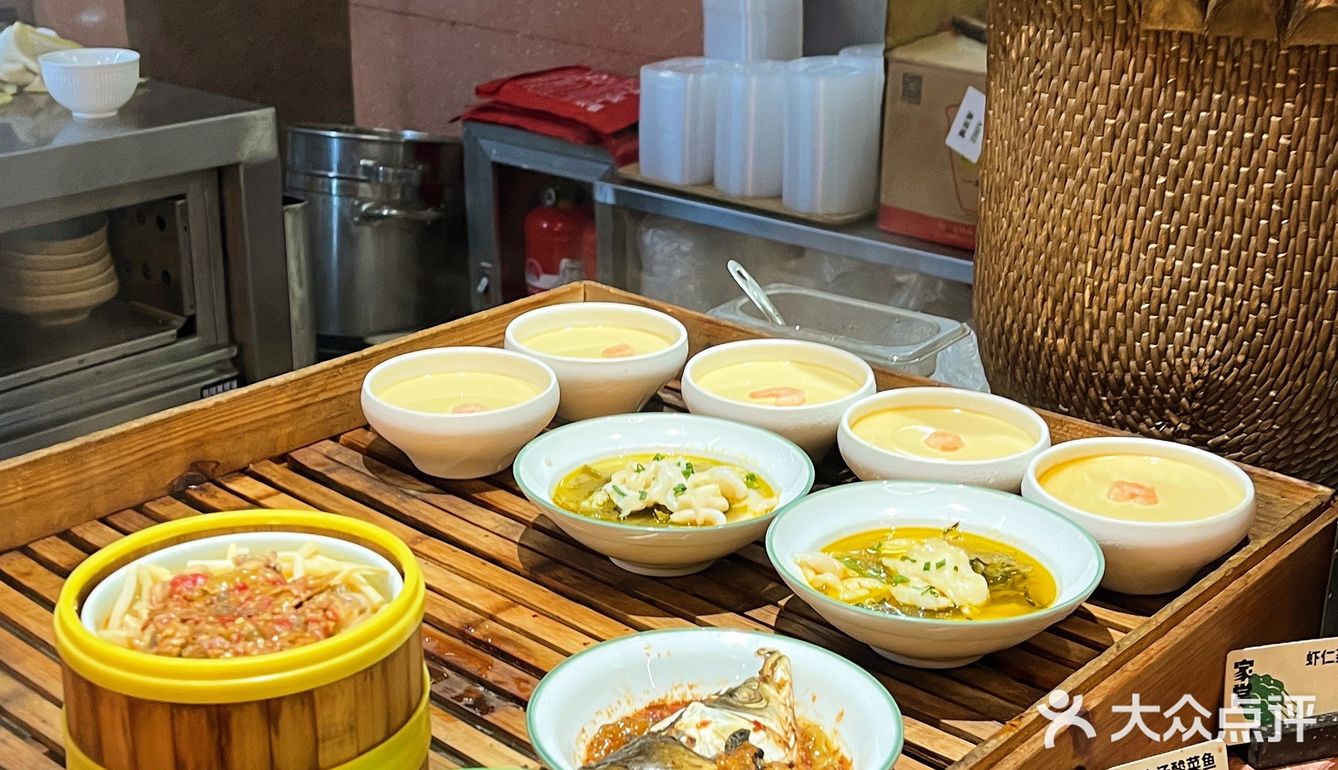 一家可以在清吧里喝鸡汤的店！！🤩