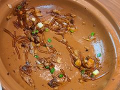 -有红鸡毛店·川菜(建设路店)