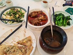 -五谷芳乳鸽王(梅沙老店)