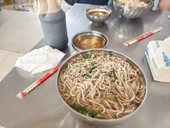 -正宗杨记普洱酸醋米线(总店)