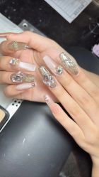 -阿噶西美甲美睫