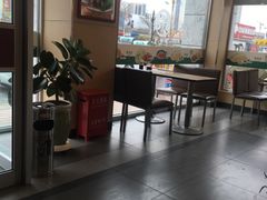 大堂-李先生牛肉面大王(东营友谊广场店)