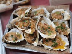 碳烤生蚝-琼大师东方烤乳猪(亚特兰蒂斯店)