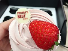 草莓纸杯蛋糕-派悦坊·甜品·蛋糕(日坛店)