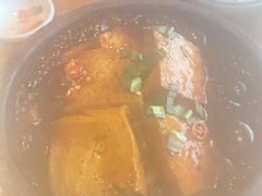 傣家石锅焖豆腐-滇越乘象云南餐厅(次渠店)