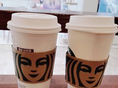 -星巴克(杭州西湖银泰1F店)