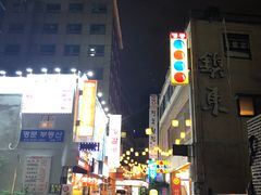 -BHC炸鸡(明洞总店)