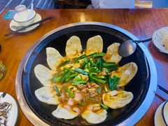 -曹丞相·地锅鸡·地锅鱼(武林店)