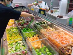 自助取餐区-爱上酸嘢