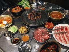 -釜山火炉·海鲜烤肉(紫藤路店)
