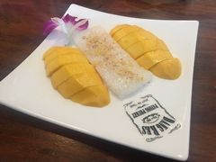-Dang restaurant (patong phuket)
