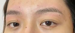 -一个差评成就的纹眉店