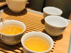 -奈雪茶院·茶室茶馆(广州粤海天地店)