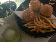 -瑰丽酒店·海吧·天际下午茶·现场DJ·天台酒吧