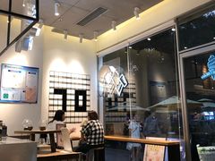 -喜茶(东莞汇一城店)