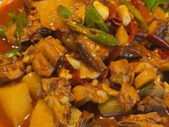 新疆大盘鸡-胖老汉椒麻鸡清真新疆菜(西御街店)