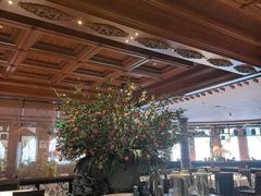 -八府香鸭·啫啫煲(华山路店)