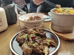 -有红鸡毛店·川菜(建设路店)