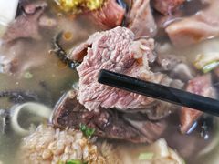 -华威达牛庄(黄埔大道西店)