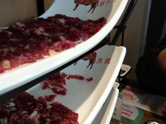 -左庭右院鲜牛肉火锅(金山万达店)