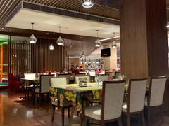大堂-千岛湖伯瑞特度假酒店-米兰西餐厅