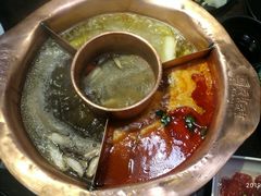 菌王奇香锅-老诚一锅羊蝎子(黄寺大街店)