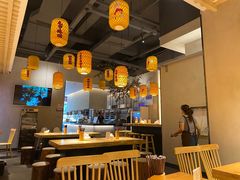 大堂-默记孙抄手(园艺山店)