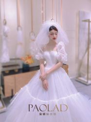 -南京宝娜嫁衣婚纱礼服馆(中央路店)
