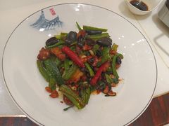-沪华海鲜大酒楼(南汇店)