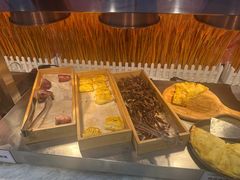 -川骄海鲜自助(王府井奥莱UP TOWN店原世界之花店)