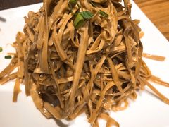 丹江口生态笋干-丹江渔村(首都机场店)