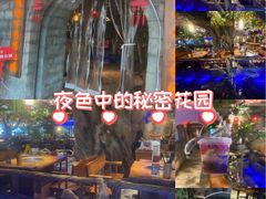 -城墙拐拐火锅(三峡广场黑金冠店)