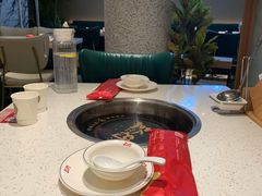 -三人行骨头王火锅(长寿店)