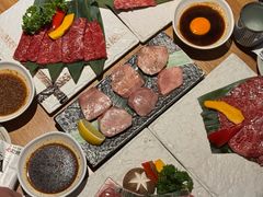 -炼火烤肉店