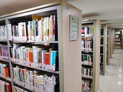 -上海市静安区图书馆(新闸路馆)