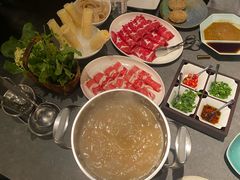 -鼎鼎香·港式火锅(北京SKP店)