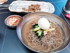 -许哥东北烧烤·铁丳烤串·宫后夹肉(繁花中心店)