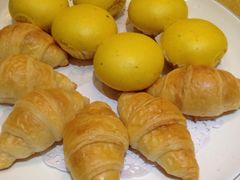 麦包拼牛角包-大天然酒店(军民路店)