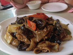 -源东食府(鹿海园小区店)