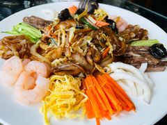 两张海鲜凉皮-桃园中华料理炸酱面(燕儿岛路店)