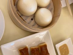 流沙包-利苑酒家(合景国际金融广场店)