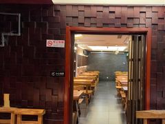 -万记麻辣烫国展总店