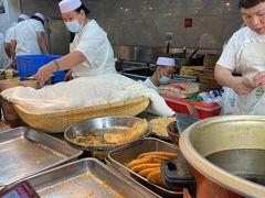 -穆彦华逍遥镇胡辣汤(岗坡路店)