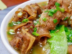 牛腩猪肠河粉-珍珍小食店(西华路店)