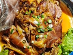 -靠山屯东北农家菜(八龙桥雅苑店)