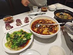 -峨嵋小镇·川菜(勒泰中心店)