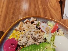 -POKEE VIA&Brunch·维娅(重庆来福士店)