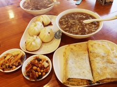 -张小文胡辣汤(龙柏新村店)
